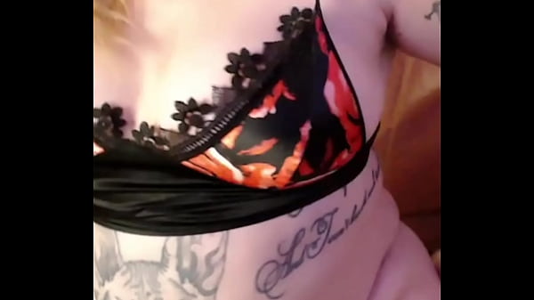 4 Fingers In Hairy Pussy thumbnail