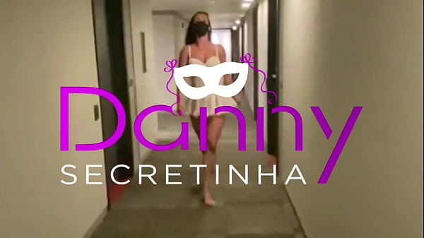 Play MP4 - Mais um pouco do meu menage com o Bruxo do Prazer