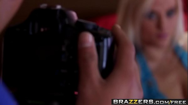 Brazzers - Real Wife_Stories - Photo Finish... On Her Face_scene starring Haley Cummings and Rocco