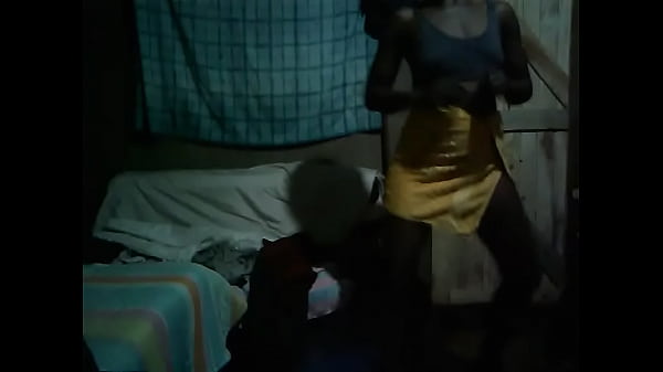 Nonton Erotic Dance Moves thumbnail