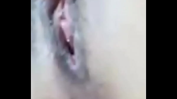 Amiga de laUniversidad pide masturbacion_anal y vaginal.