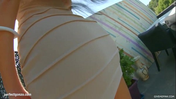 Play MP4 - Super hot solo girl April Blue masturbating on Give Me Pink gonzo style