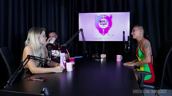 COMPILADOS DA CAROLETA ROOTS NO BORA CAST COM BRUNA CARLOS & MATHEUS CAETANO - PARTE 4 (WATCH ON: SHEER/RED) 