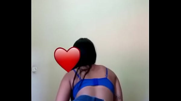 Gostosa de shortinho 