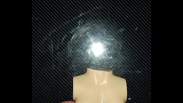 Me hago una paja rusa con las peque&ntilde;as tetas de dolly 