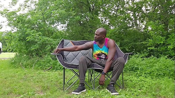 Nonton Big Black Wood In The Woods W/ Sir Maxximus thumbnail