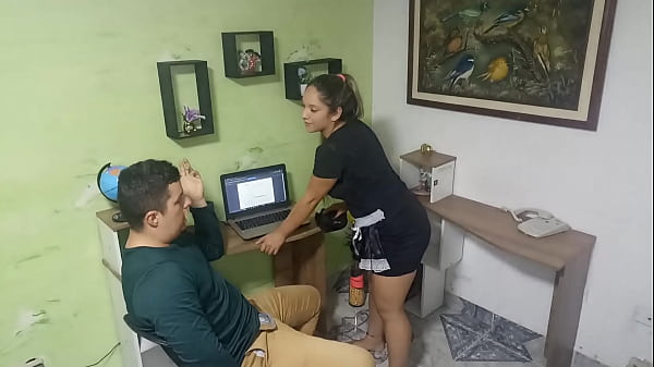 Play MP4 - Me follo a la puta de la limpieza su rico culo puso dura mi polla