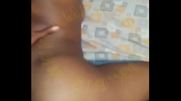 Play MP4 - african girl gets fucked doggy