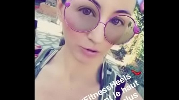 Play MP4 - Naughty&comma; Sex and Flashing Snaps