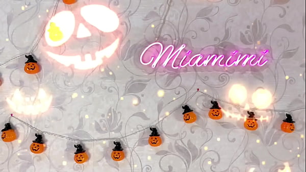 Role halloween treats by cheerleader mia mimi 
