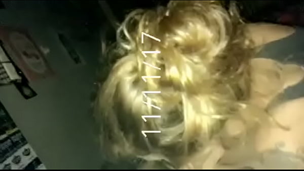 Nonton Sent It To Me thumbnail