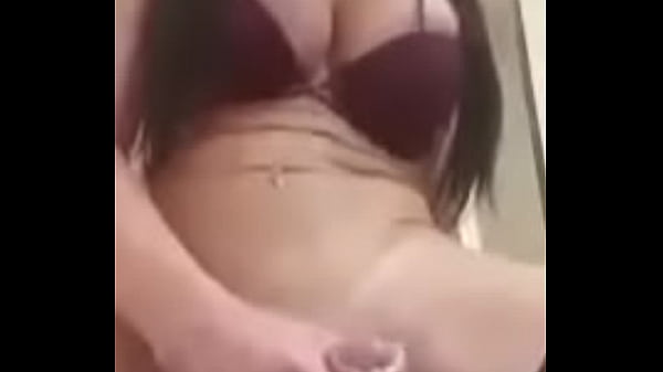 Play MP4 - Live Tranny Cum 93