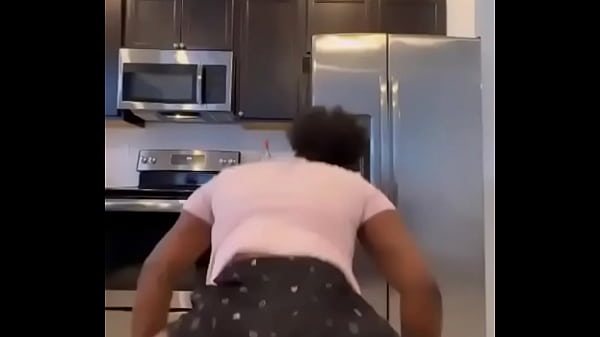 Nonton Big Ass thumbnail