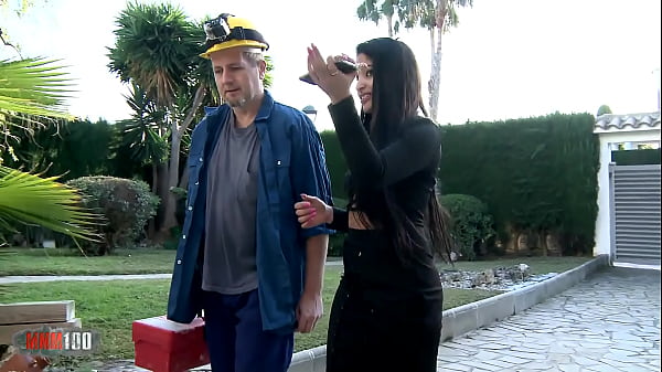 Nonton Tattoed Brazilian Whore Ray Golden Fucking And Squirting Hard thumbnail