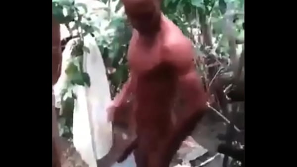 Pedreiro Gostoso Tomando Banho Depois Da Obra, Pauzao Dotado E Grosso thumbnail