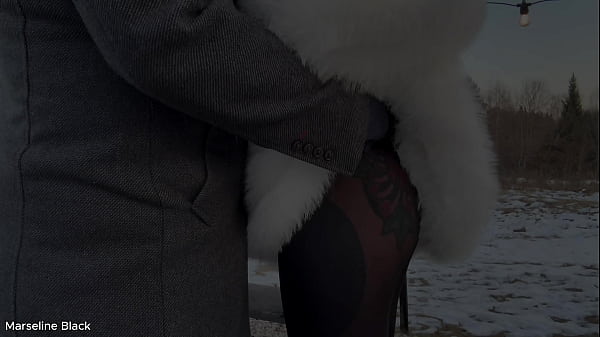 Nonton While He's Frying Kebabs, I Decided To Suck thumbnail