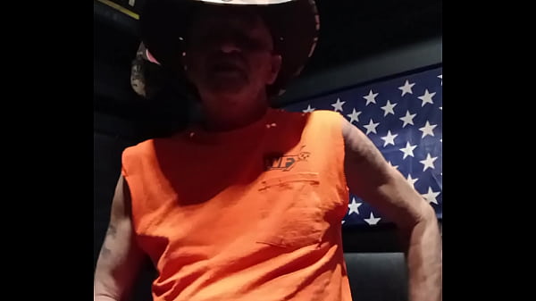 Play MP4 - Would you suck it for me