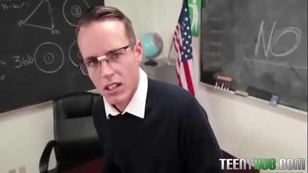 Nonton Tory Bellamy In Love Dont Cost A Thing thumbnail