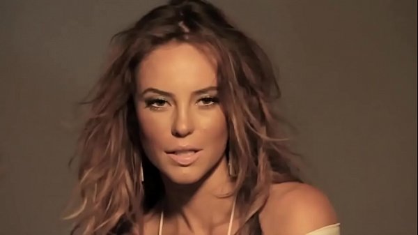 Ksx Paola Oliveira Sensual Actress thumbnail