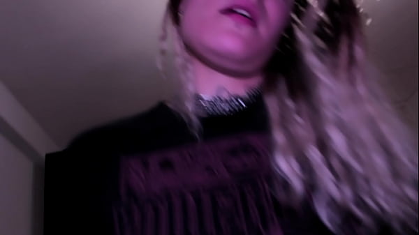 When i wear stockings and shorts rough fuck is an only option 