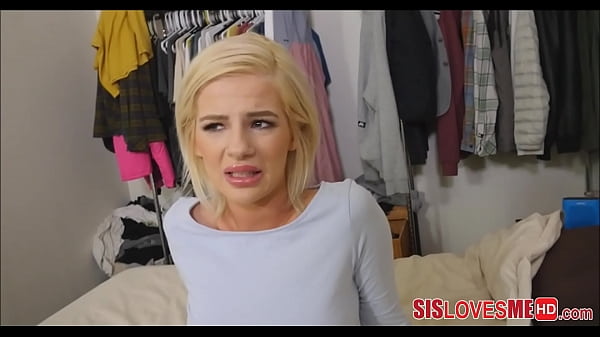 Play MP4 - Stepsister Bella Rose Lets Stepbrother Eat Her Sweet Pussy