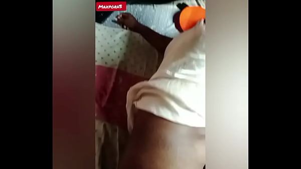 Nonton Kiss Me thumbnail