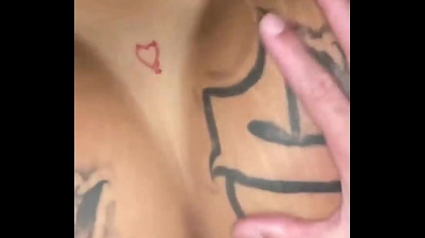 ENCONTREI UM NOVINHO NA PRAIA E ELE COMEU FIRME MEU CU - COMPLETO NO RED - LUANA PRADO 