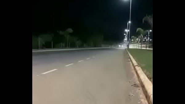 Nonton Camaro Tomando Co&ccedil;a Pra Ap Turbo thumbnail