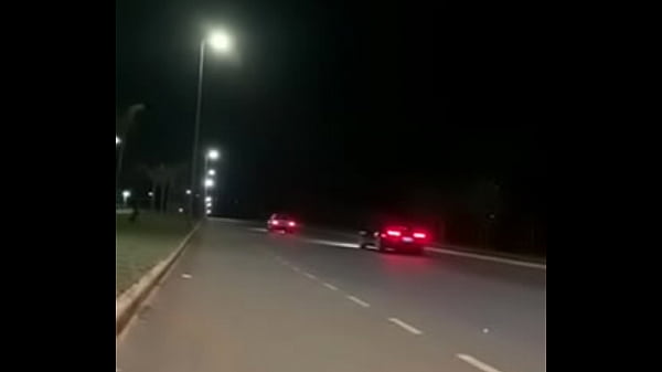 Camaro tomando co&ccedil;a pra ap turbo 