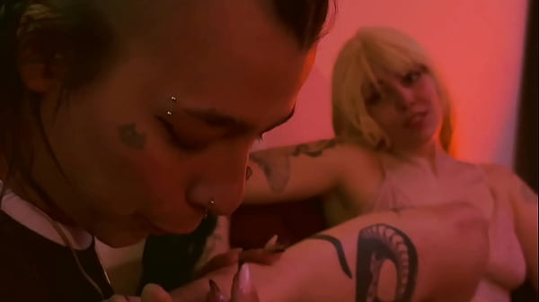 Nonton I Hope My Feet And Your Face Are Compatible thumbnail