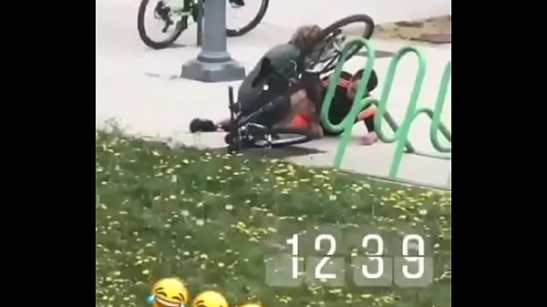 Short film we were caught by paparazzispor petici&oacute;n de david elmoreno jejejeje dioxcorp 