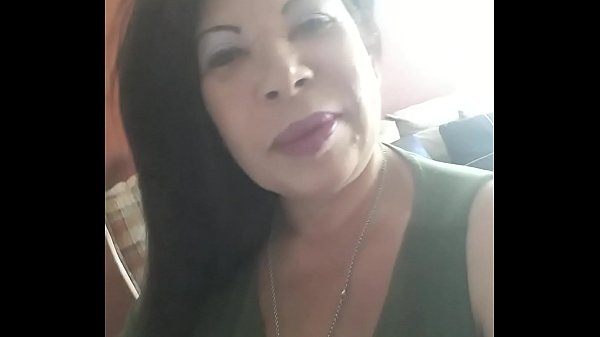 Play MP4 - Green dress goin out