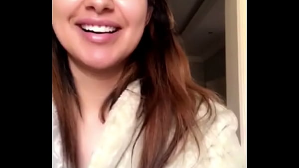 Sexy tease bigg butttt