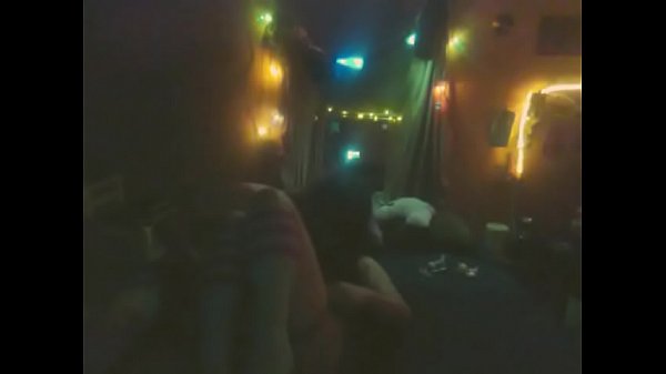 Play MP4 - Biskitngravyschoolgirl1