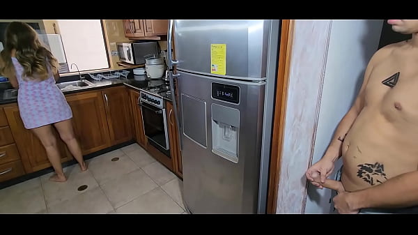 Play MP4 - mi hermanastra ama el sexo anal con una polla gorda metida por su gram enorme culo sexo con paty de 18 a&Ntilde;os en la cocina