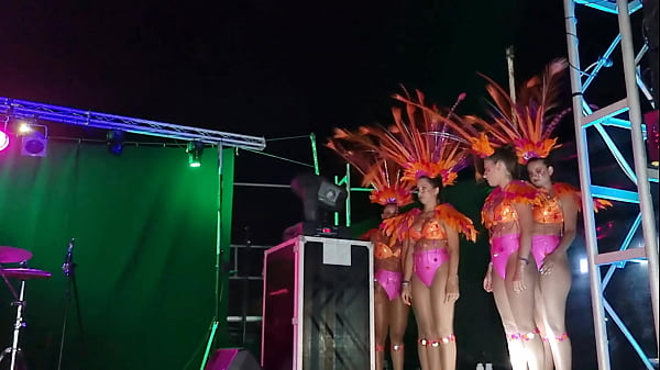 Nonton Carnaval thumbnail