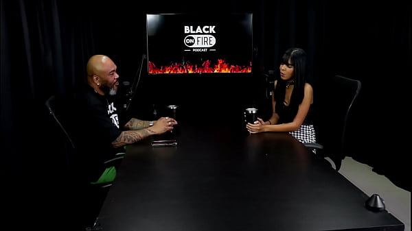 Ficou tensa no gang bang gosta de fazer sexo toda hora as vezes n&atilde;o consegue gozar e quem mama senta ou passa juh jackson watch sheer red 