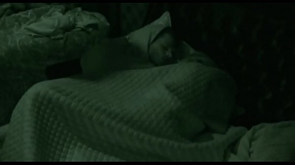 BB19 USA Mark_and Elena HandJob