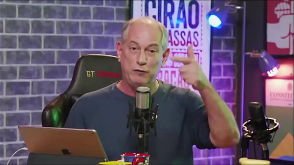 Advogado calvo fode ex ministro da justi&ccedil;a 