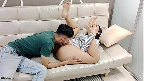 El Hermanastro Liam Follo El Co&ntilde;o De Su Hermanastra Vayolet Y Le Gusto thumbnail