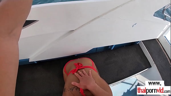 Thai girlfriend enjoys rawoutdoor fuck