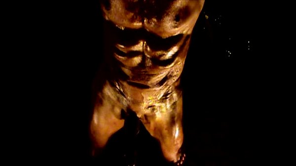 Play MP4 - more posing