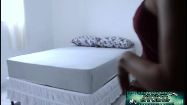 Mama studio em um gozada espetacular depois do treino gr&aacute;tis 