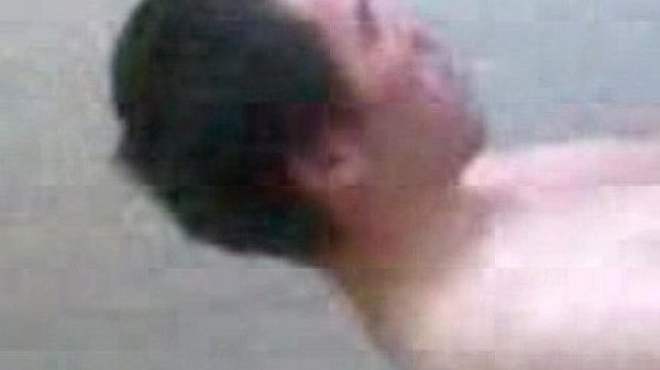 Ninfeta traindo namorado com dois 