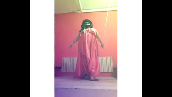 baile desnuda en perlas