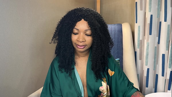 Eva parker reads into the new year 