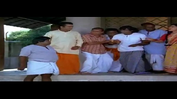 Play MP4 - Banana Comedy Senthil & Kaundamani from Karakattakaran 1989 Tamil - YouTube &lbrack;360p&rsqb;