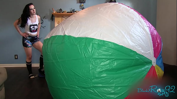Play MP4 - Mega Beach Ball Inflation
