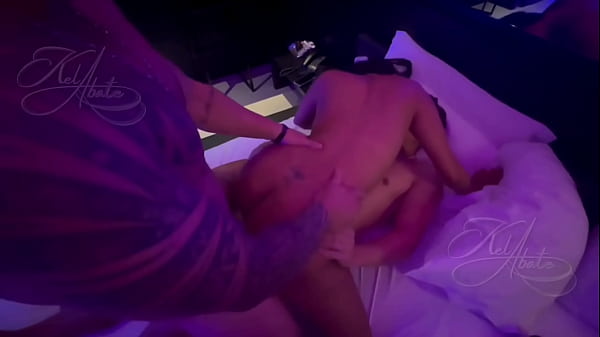 Play MP4 - Levei dois gostosos para o motel e dei muito&period; Rolou at&eacute; Dupla Penetra&ccedil;&atilde;o vaginal&period; Meti os dois paus na buceta&excl;&excl;