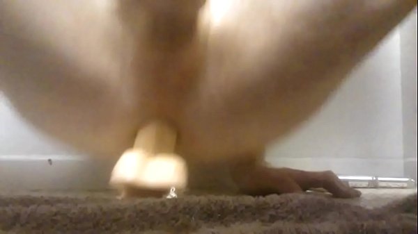 Dildo my hot ass after a shower 